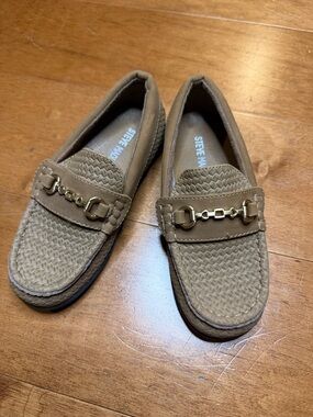 Steve Madden Braided Tan Loafers with Gold Chain Accent